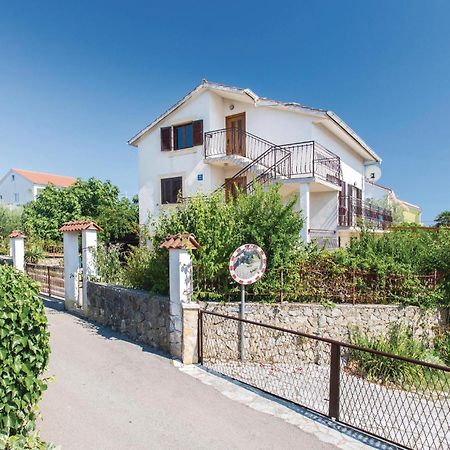 Lovely Apartment In Krk With Kitchen Brzac Exterior foto